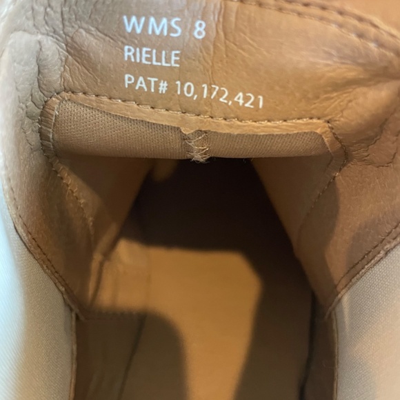 Dolce Vita Rielle Lug Sole Ankle Boots ~NEW~ - Picture 6 of 6